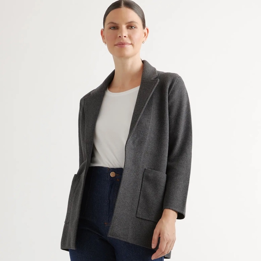 Quince 100% Organic Cotton Blazer